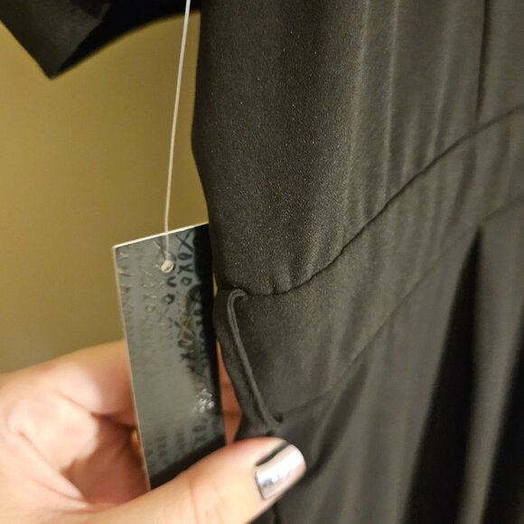 Women's Jumpsuit - Picture 9 of 9